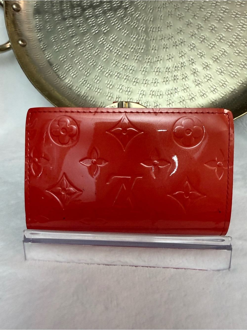 Louis Vuitton bright orange Patent Monogram Snap Wallet with Kiss Lock! - Picture 3 of 3